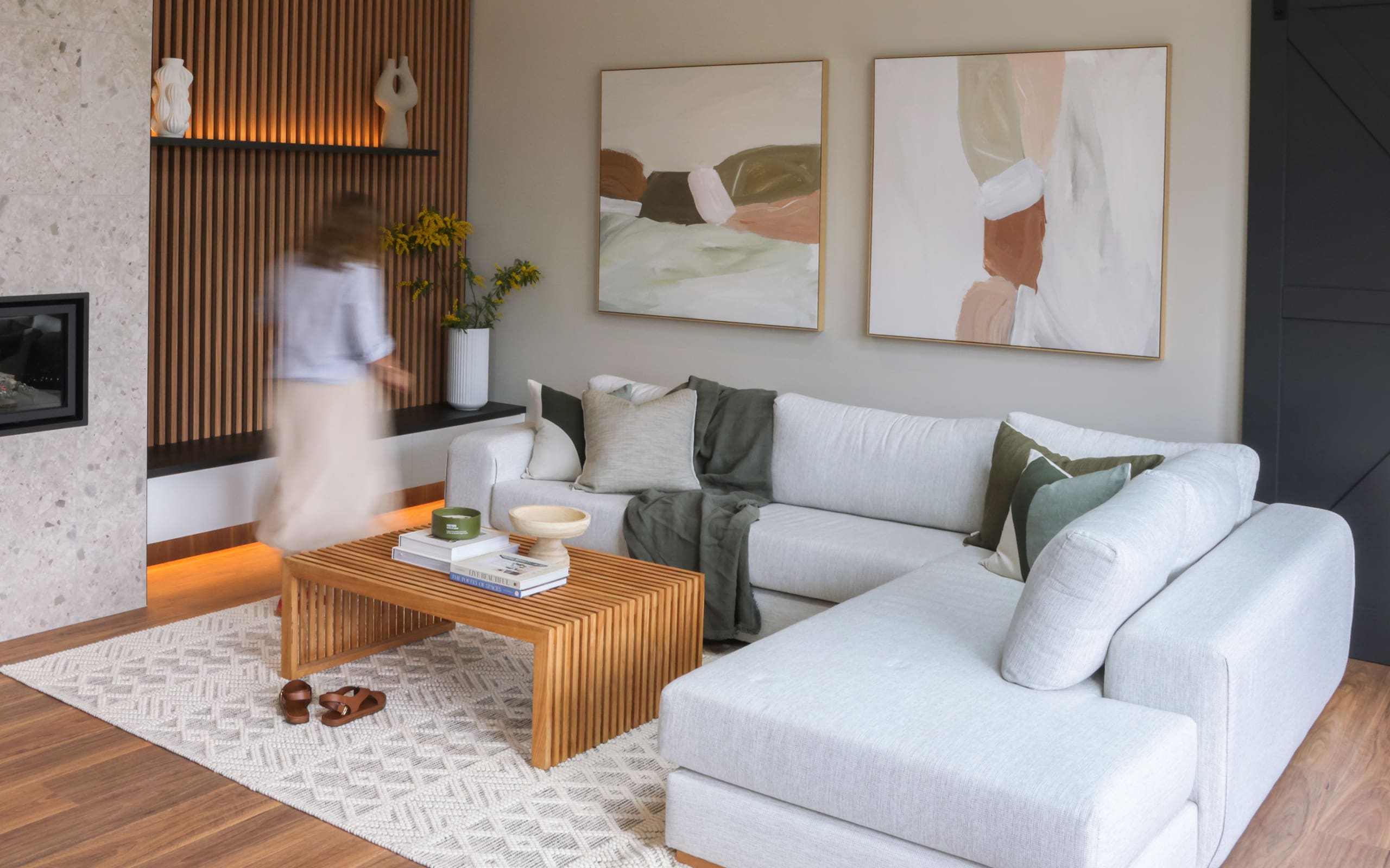 Modern Davis Sanders living room with sectional sofa