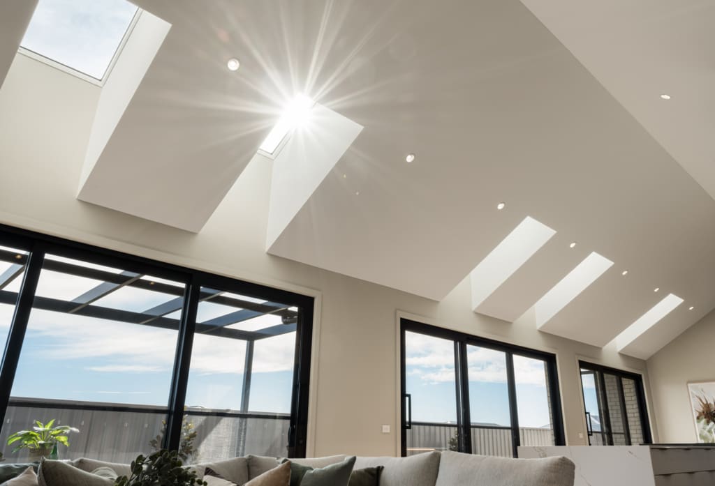 Living space with 2550mm high ceilings